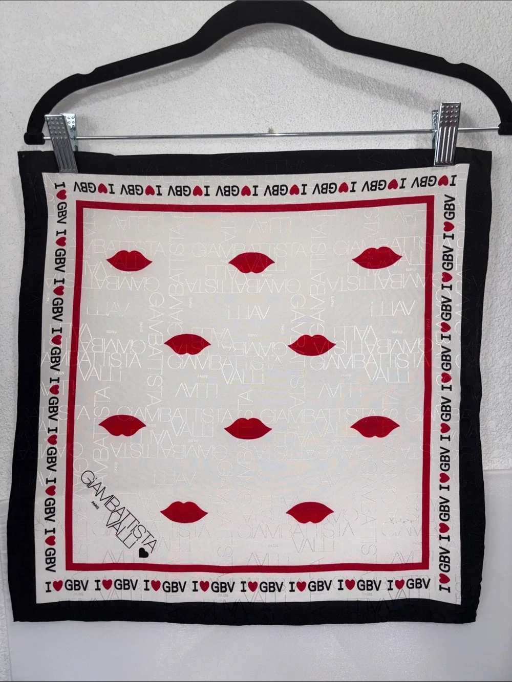 GIAMBATTISTA VALLI Red Lip Print Silk Scarf 100%Silk Size 16x16